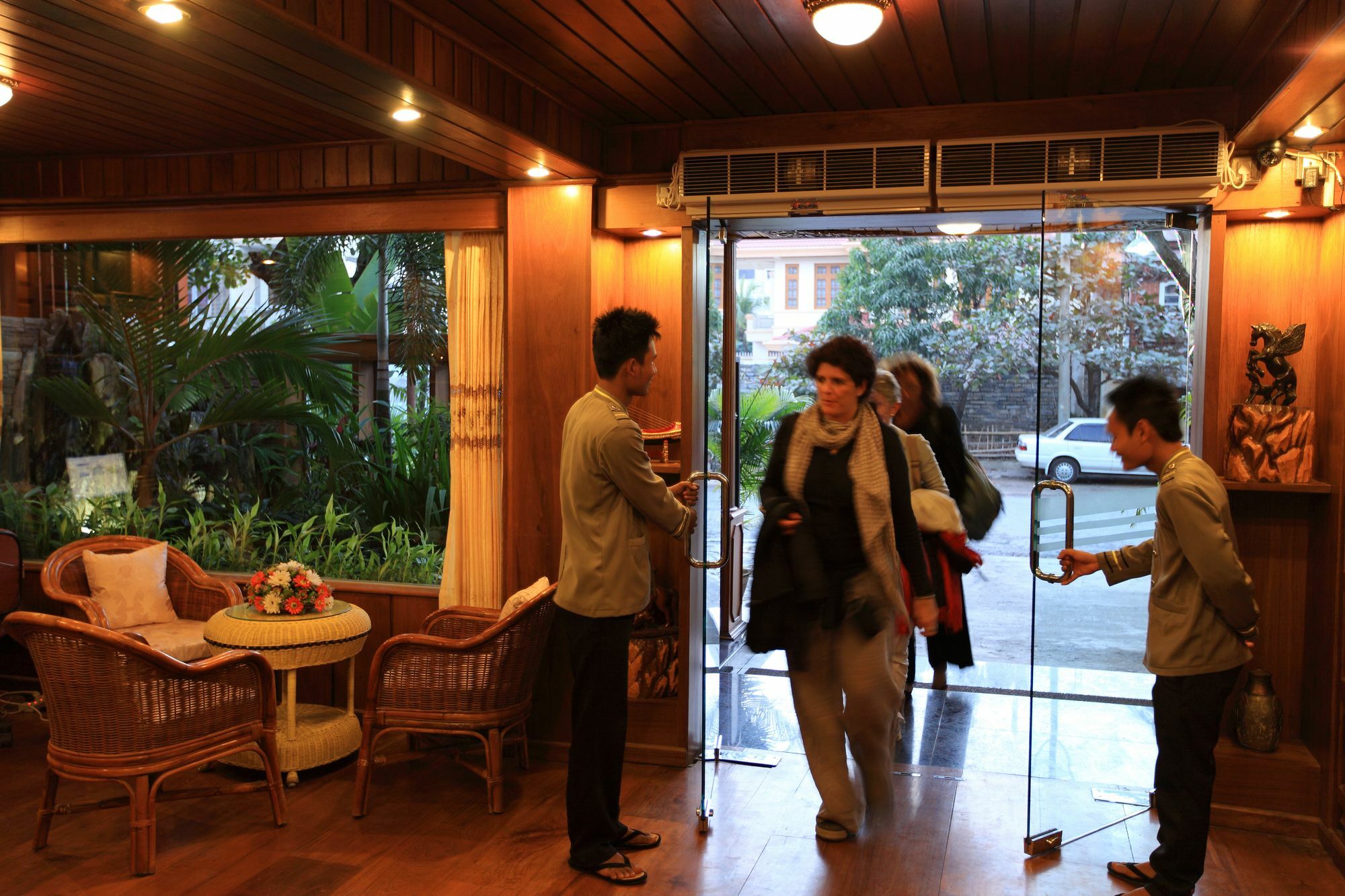 The Hotel Emperor Mandalay Ngoại thất bức ảnh